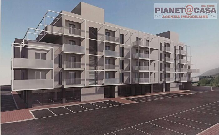 Appartamento con 5 locali in vendita in Monticelli, Ascoli Piceno