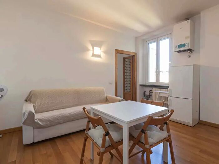 Appartamento monolocale in affitto in Via Felice Casati, Milano