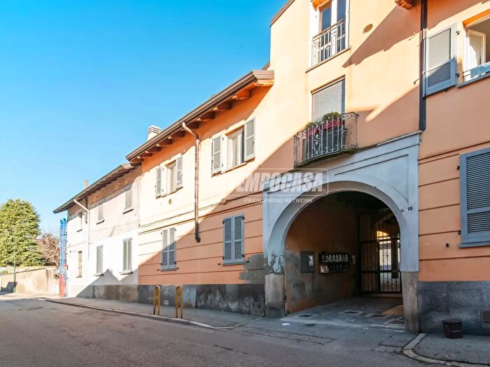 Appartamento bilocale in vendita in Via San Martino, Paderno Dugnano