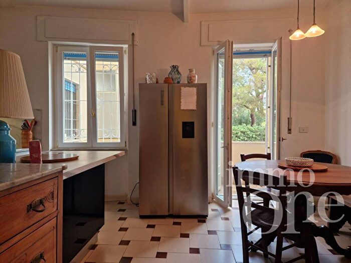 Appartamento con 5 locali in affitto in Viale Italia, Accademia Terrazza Mascagni, Livorno