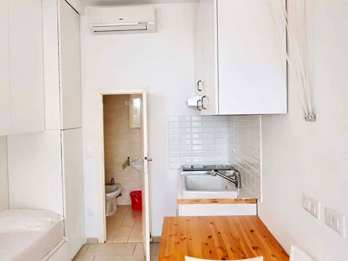 Appartamento in affitto in Via Carroccio, Corso Genova, Milano