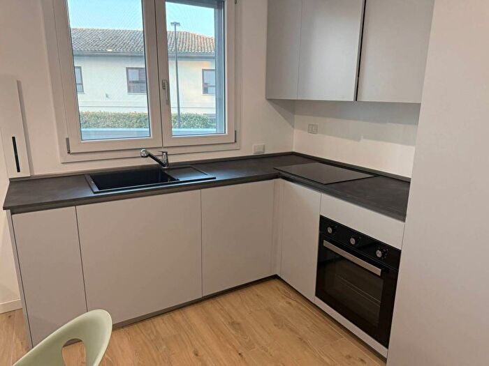 Appartamento monolocale in affitto in Viale dei Mille, Ospedale Volturno, Parma