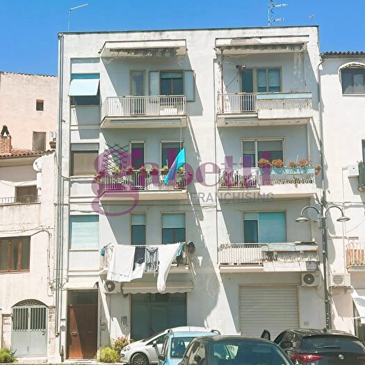 Appartamento bilocale in vendita in Piazza Portanuova, Venafro