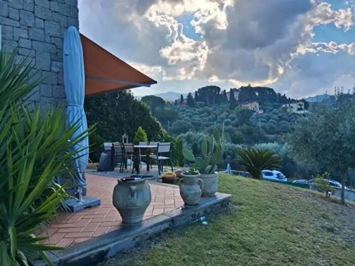 Casa trilocale in vendita in Via Macchia dello Sterparo, Frascati