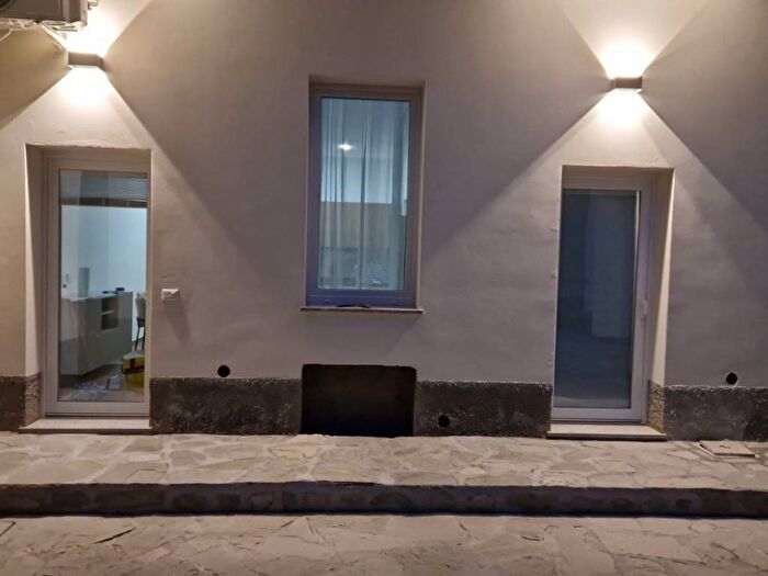 Appartamento bilocale in affitto in Via Mentana, Piazza Santa Maria, Busto Arsizio