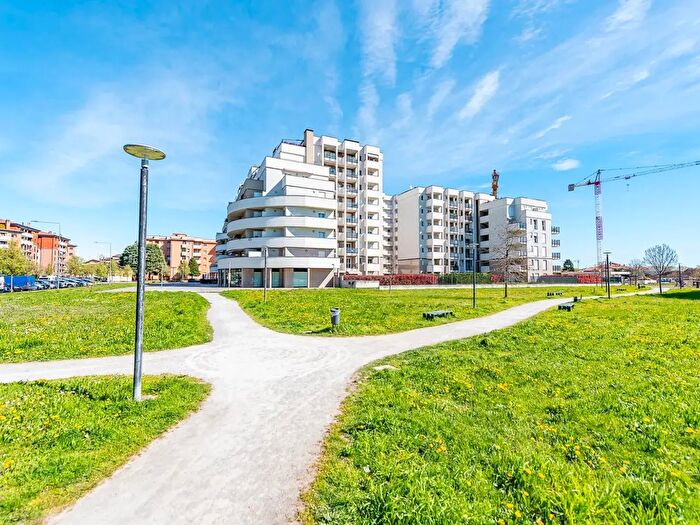 Appartamento bilocale in affitto in Via Alessandro Manzoni, Lainate