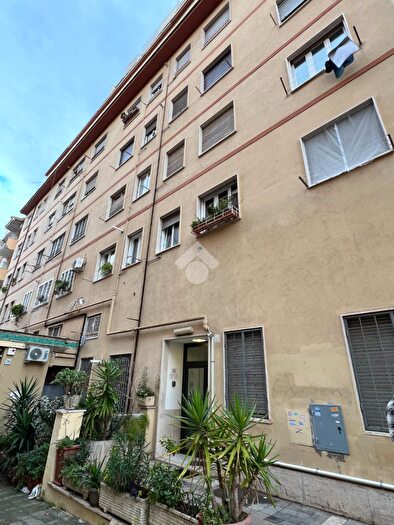 Appartamento bilocale in vendita in Via delle Vele, Roma