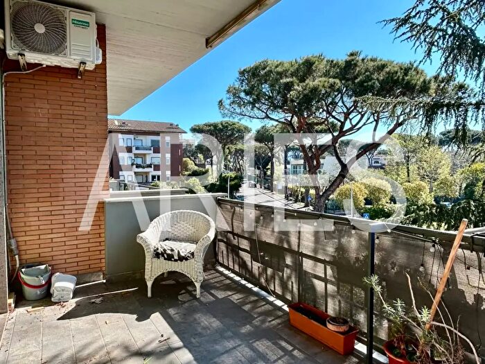 Appartamento bilocale in affitto in Via Euripide, Roma