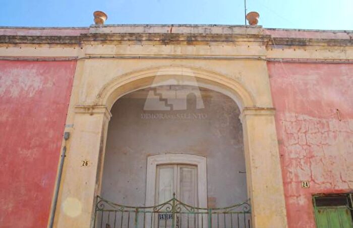 Casa con 5 locali in vendita in Via Armando Diaz, PresicceAcquarica