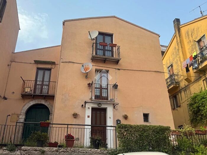 Casa bilocale in vendita in lGo XV Marzo, Venafro