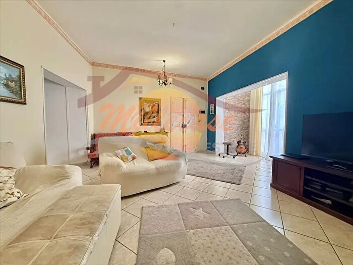 Appartamento quadrilocale in vendita in Via Agatocle, Siracusa