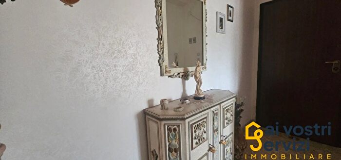 Appartamento con 5 locali in vendita in Pressi Via Polibio, Siracusa