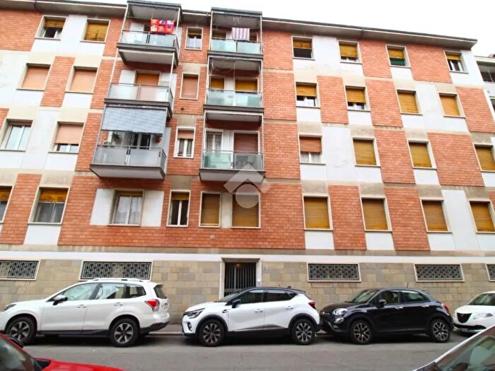 Appartamento trilocale in vendita in Via Claudio Treves, Bologna