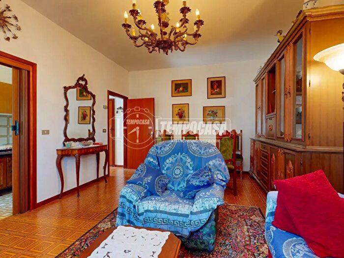 Appartamento bilocale in vendita in Via G Ronchi Monteombraro, Zocca