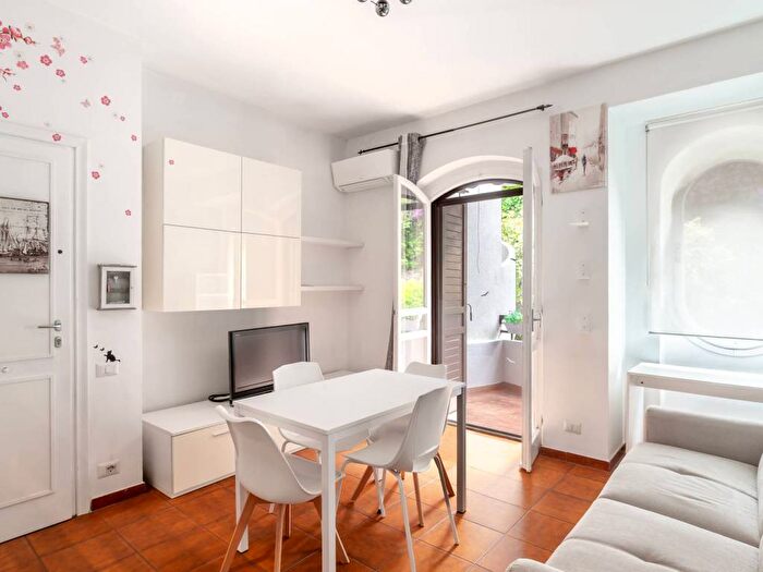 Appartamento bilocale in affitto in Via Discesa del Valle, Porto Santo Stefano, Monte Argentario