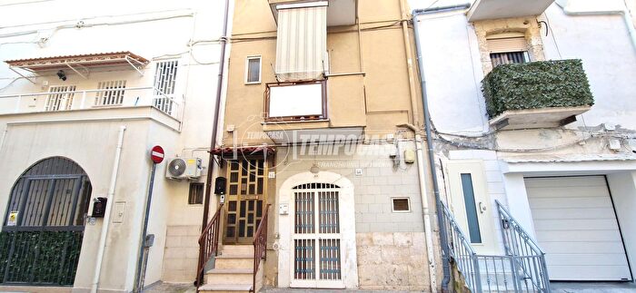 Casa trilocale in vendita in Via Cesare Battisti, Adelfia