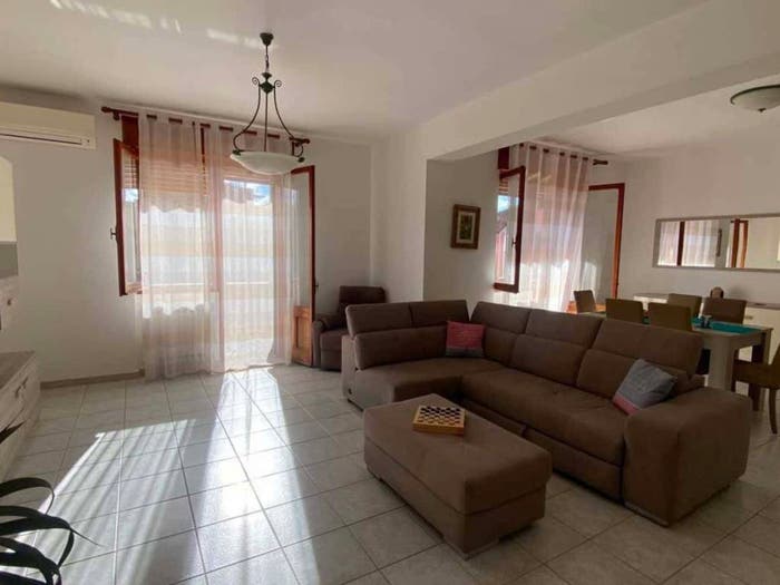 Appartamento trilocale in affitto in Viale delle Vigne, Porto Torres