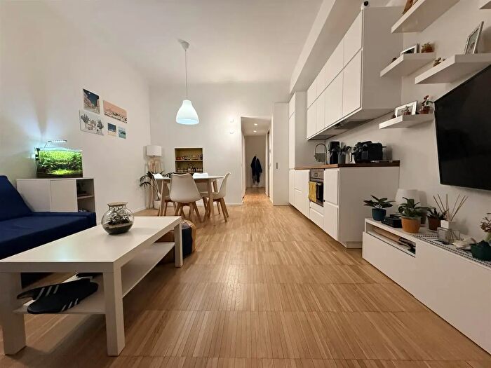 Appartamento bilocale in affitto in Via Ruggero Bonghi, Milano