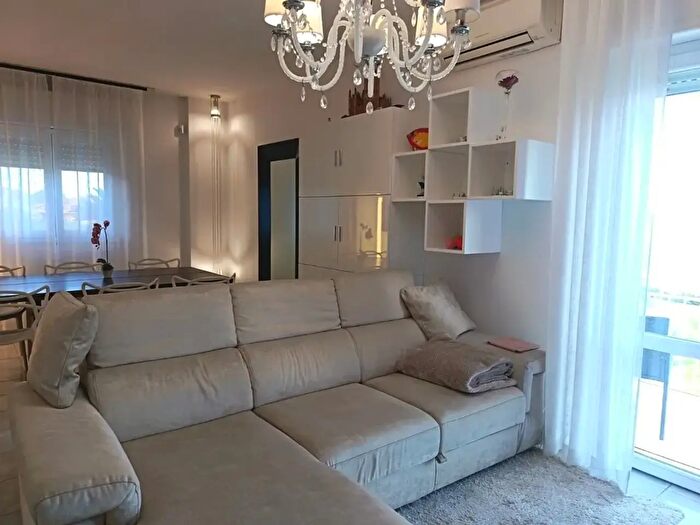 Appartamento quadrilocale in vendita in Montegranaro