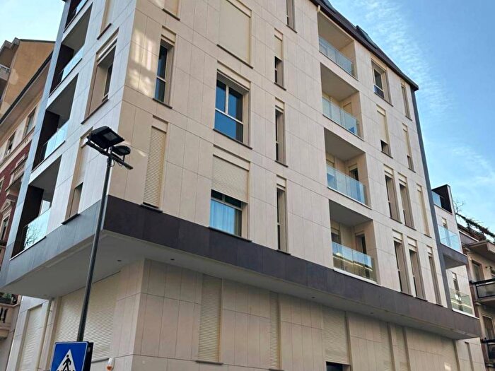 Appartamento monolocale in affitto in Piazzale Carlo Archinto, Isola, Milano