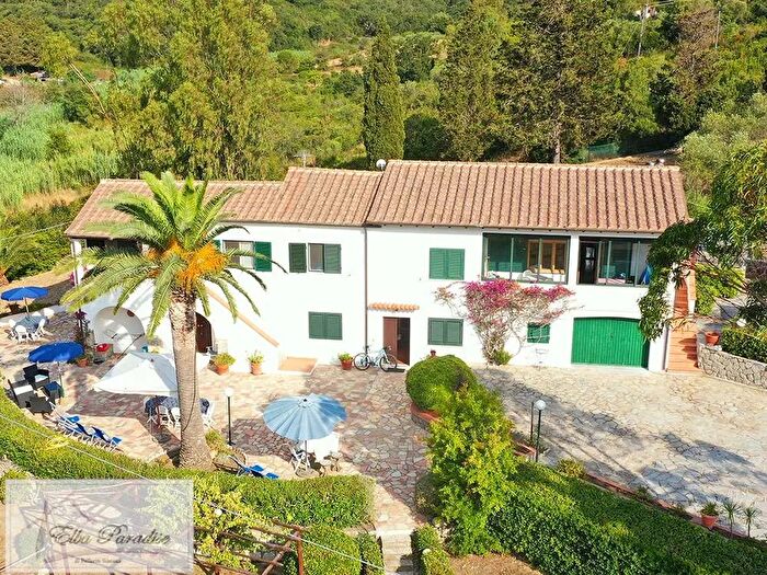 Casa con 12 locali in vendita in Via dei Forcioni, Campo NellElba