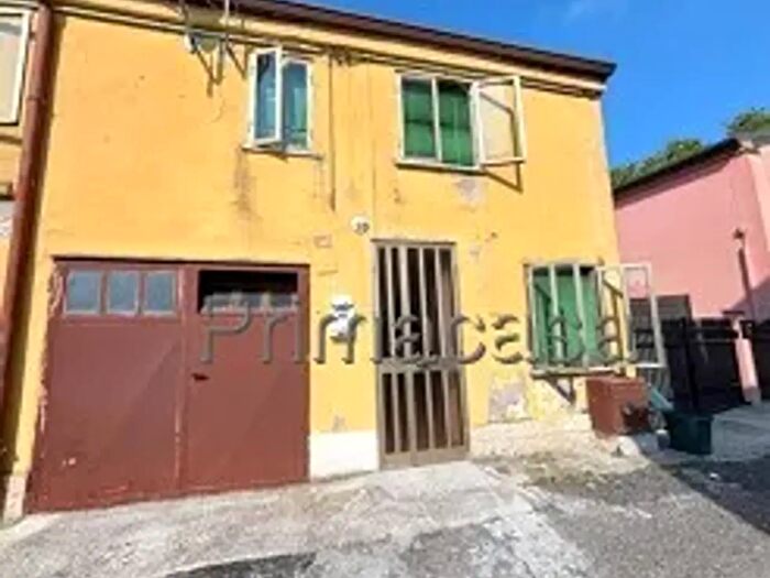 Casa trilocale in vendita in Via Dietro Castello, Sanguinetto