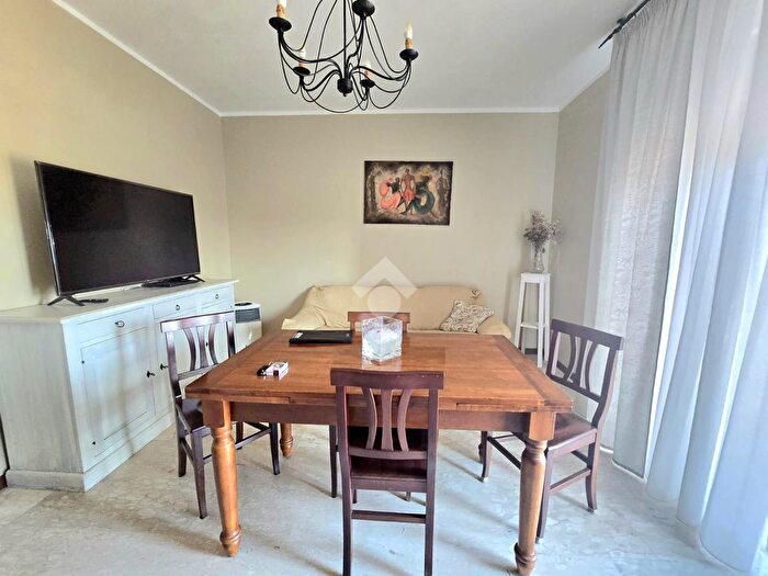 Appartamento trilocale in vendita in Via San Martino, Medesano