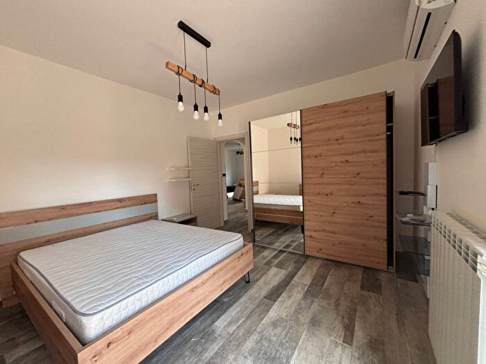 Appartamento quadrilocale in affitto in Via Genova, Centro, Sabaudia