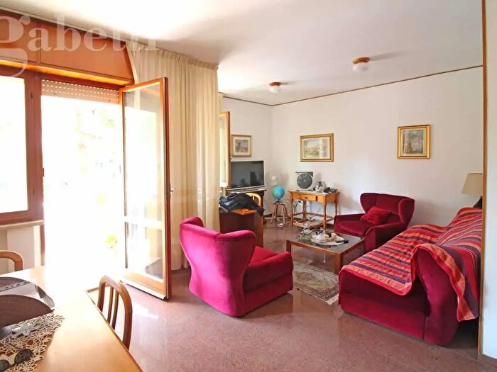 Appartamento quadrilocale in vendita in Via delle Orchidee, Senigallia