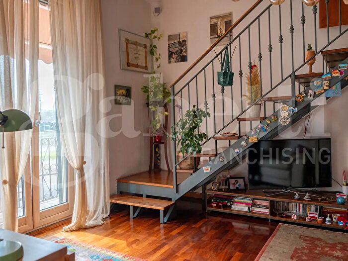 Appartamento trilocale in vendita in Via Generale Giuseppe Vaccari, Barletta