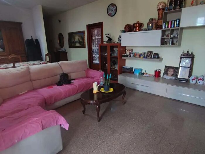 Appartamento con 7 locali in vendita in Torgiano