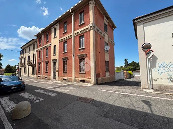 Appartamento bilocale in vendita in Via C Civardi, Stradella