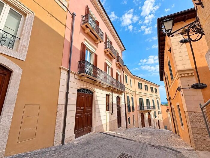 Appartamento bilocale in vendita in Costa Masciarelli, L'Aquila