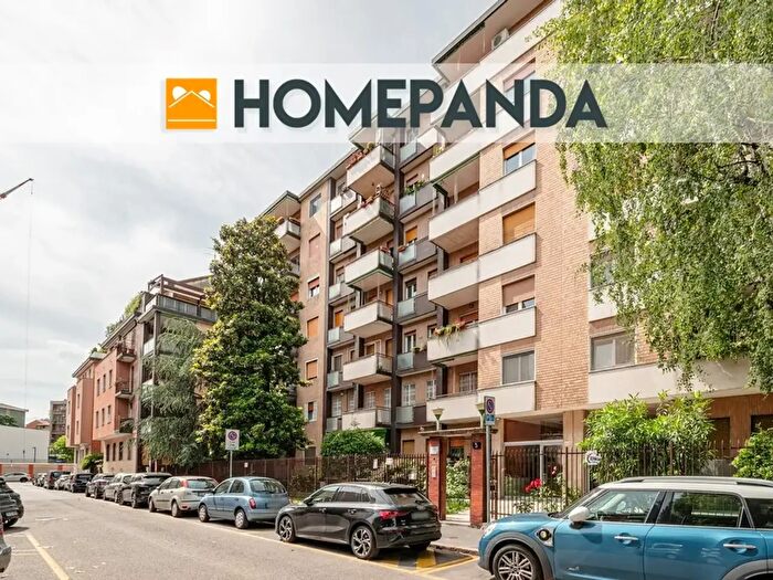 Appartamento trilocale in vendita in Via Roald Amundsen, Milano