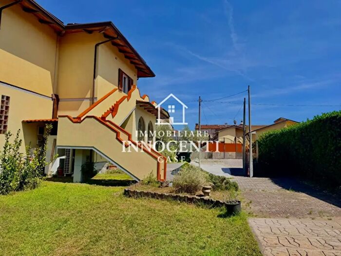 Casa quadrilocale in vendita in Ricortola, Massa
