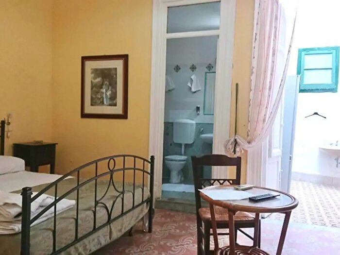 Appartamento monolocale in affitto in Via Divisi, Palermo