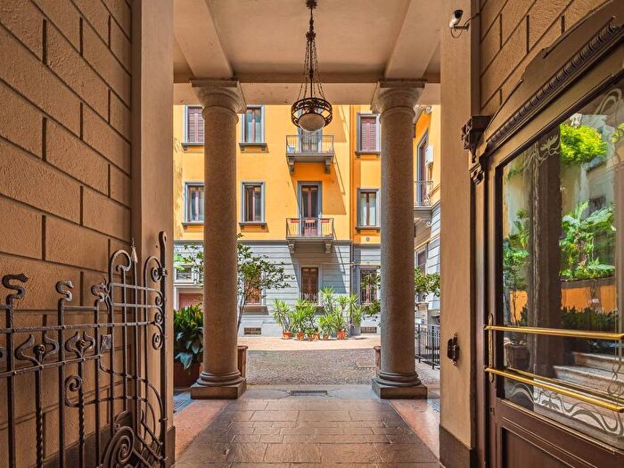 Appartamento bilocale in affitto in Via Petrarca, Vincenzo Monti, Milano