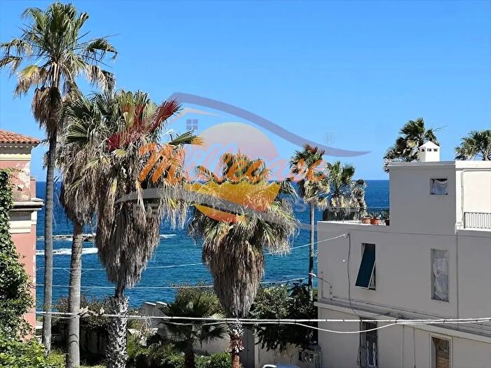 Appartamento quadrilocale in vendita in Riviera Dionisio Il Grande, Siracusa