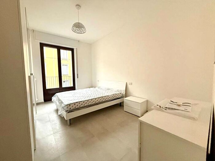 Appartamento trilocale in affitto in Via Antonio Fogazzaro No Number, Cadore, Milano