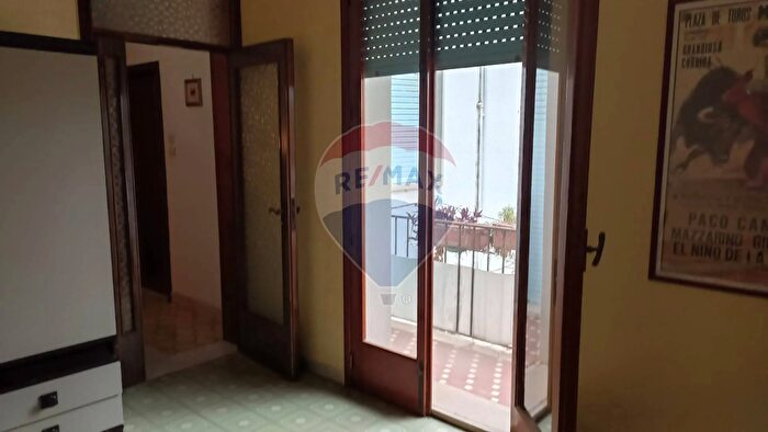 Casa con 5 locali in vendita in Giarratana