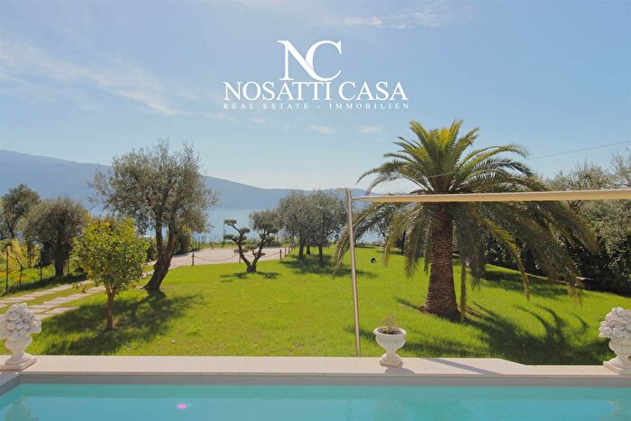 Casa quadrilocale in vendita in Via San Giorgio, Toscolano Maderno