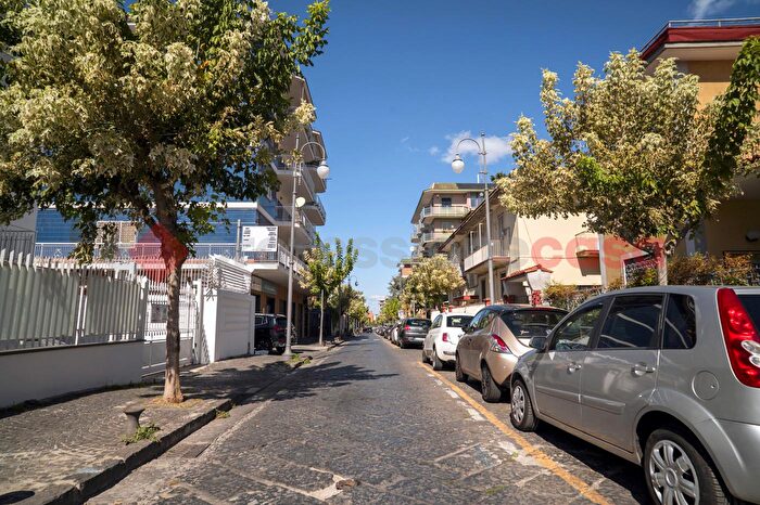 Appartamento bilocale in vendita in Via Pagliano, Portici