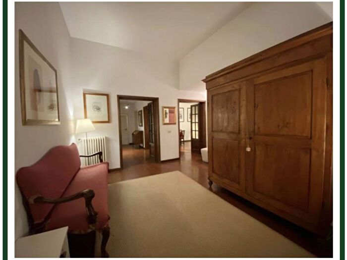 Appartamento trilocale in affitto in Via dei Brunelleschi, Piazza della Repubblica, Firenze