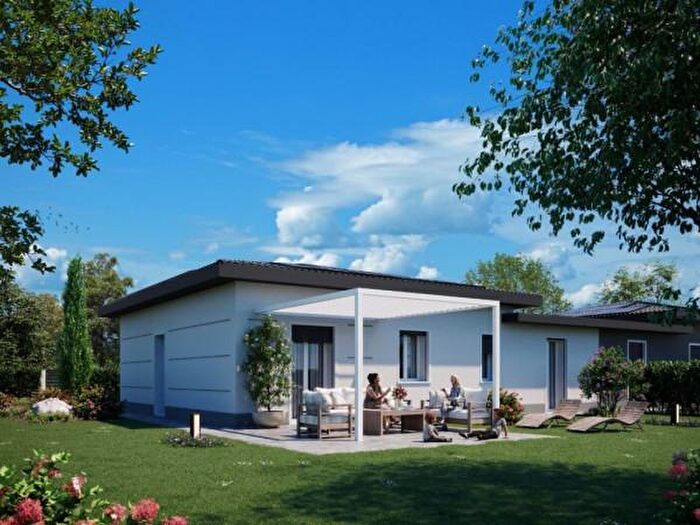 Casa con 5 locali in vendita in Mirandola