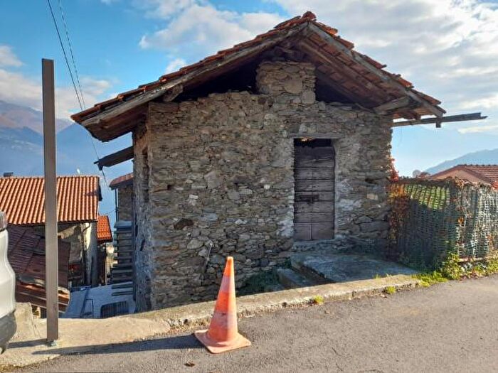 Casa in vendita in Cremia