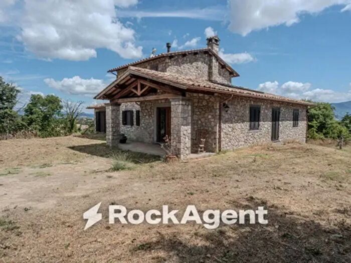 Casa con 6 locali in vendita in Strada della Poggetta, Castiglione In Teverina