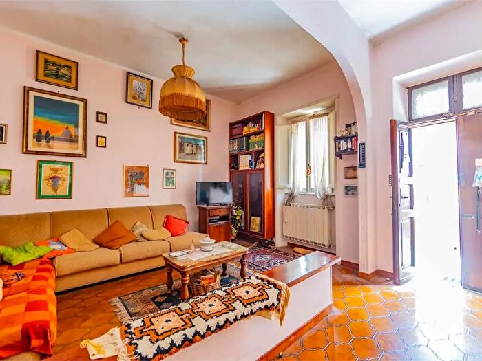 Appartamento trilocale in vendita in Via Caio Plinio, Tivoli