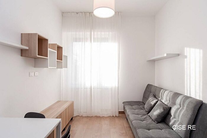 Appartamento bilocale in affitto in Via Broni, Vigentino Fatima, Milano