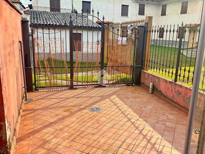 Casa quadrilocale in vendita in Via Giuseppe Garibaldi, Predosa