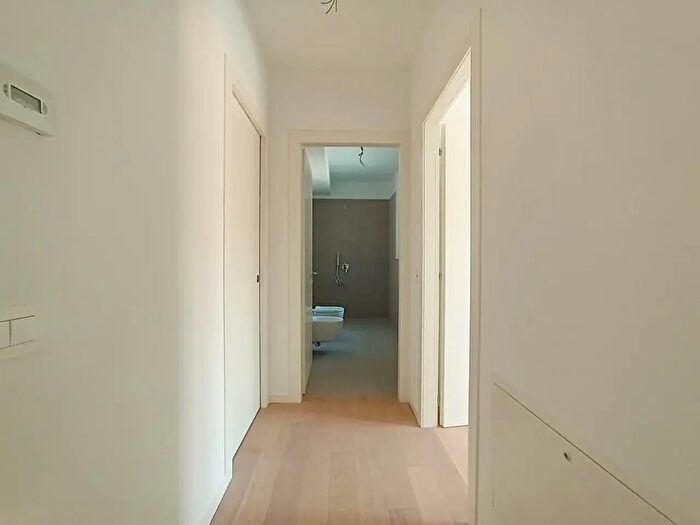 Appartamento trilocale in vendita in Via San Bernardo, Rimini